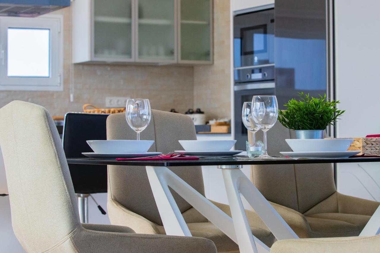Eslanzarote Eco Villa Tony, Heated Pool, Jacuzzi, Sat Tv, Super Wifi La Costa Exterior foto