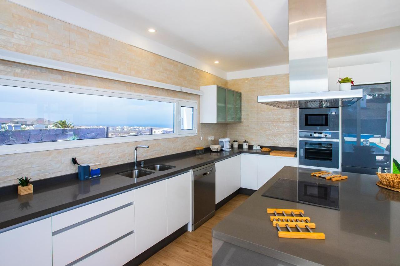 Eslanzarote Eco Villa Tony, Heated Pool, Jacuzzi, Sat Tv, Super Wifi La Costa Exterior foto
